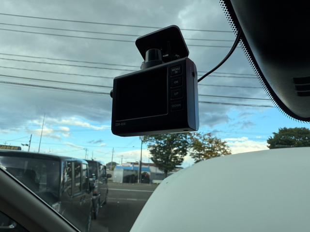 セレナ ハイウェイスター S-ハイブリッド 両側パワースライドドア・ナビ・地デジ・Bluetooth・ETC・クルコン・バックカメラ・オートライト・スマートキー・プッシュスタート(36枚目)