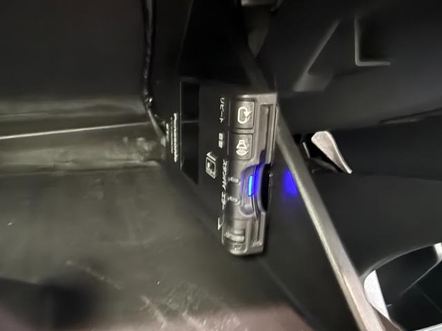 ワゴンＲスティングレー Ｔ　ターボ・ナビ・地デジ・Ｂｌｕｅｔｏｏｔｈ・ＵＳＢ・ＥＴＣ・ＨＩＤ・フォグ・オートライト・スマートキー・プッシュスタート・煙草臭無（29枚目）