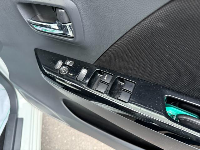 ワゴンＲスティングレー Ｔ　ターボ・ナビ・地デジ・Ｂｌｕｅｔｏｏｔｈ・ＵＳＢ・ＥＴＣ・ＨＩＤ・フォグ・オートライト・スマートキー・プッシュスタート・煙草臭無（37枚目）