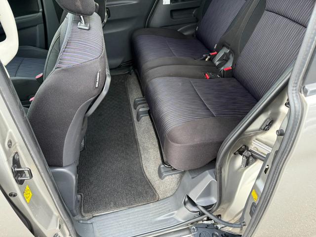 ソリオバンディット ＤＪＥ　両側パワースライドドア・ナビ・地デジ・Ｂｌｕｅｔｏｏｔｈ・レーダーブレーキサポート・ＥＴＣ・ＨＩＤ・フォグ・オートライト・スマートキー・プッシュスタート・煙草臭無（23枚目）