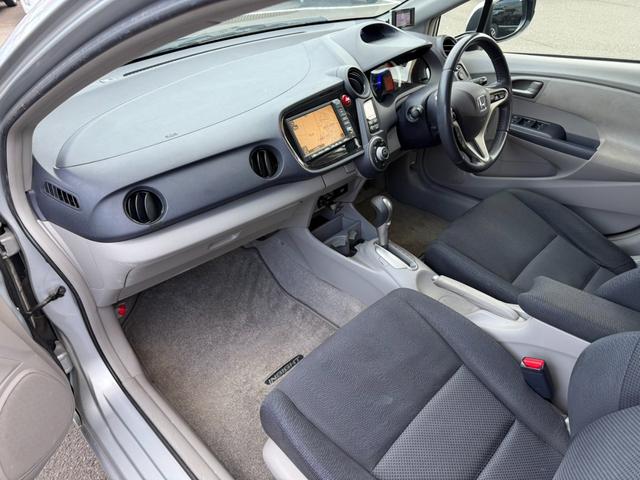 インサイト L ナビ・TV・キーレス・ドラレコ・バックカメラ・オートライト・ETC(19枚目)