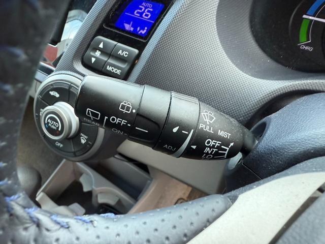 インサイト L ナビ・TV・キーレス・ドラレコ・バックカメラ・オートライト・ETC(31枚目)