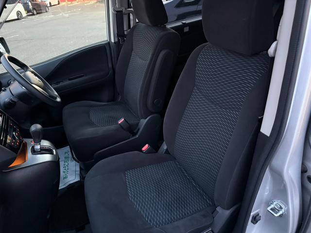 セレナ ２０Ｘ　Ｓ－ハイブリッドアドバンスドセーフティパック　純正ナビ・地デジ・Ｂｌｕｅｔｏｏｔｈ・アラウンドビューカメラ・クルーズコントロール・衝突防止装置・スマートキー・プッシュスタート・オートライト・片側パワースライド・煙草臭無（24枚目）