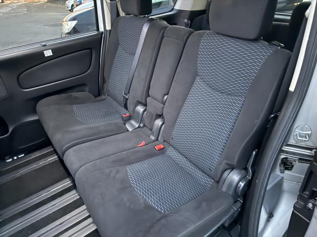 セレナ ２０Ｘ　Ｓ－ハイブリッドアドバンスドセーフティパック　純正ナビ・地デジ・Ｂｌｕｅｔｏｏｔｈ・アラウンドビューカメラ・クルーズコントロール・衝突防止装置・スマートキー・プッシュスタート・オートライト・片側パワースライド・煙草臭無（27枚目）