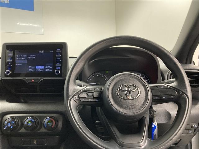 ヤリス X DVD再生 ミュージックプレイヤー接続可 バックカメラ 衝突被害軽減システム ETC(17枚目)