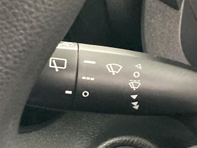 ヤリス X DVD再生 ミュージックプレイヤー接続可 バックカメラ 衝突被害軽減システム ETC(26枚目)