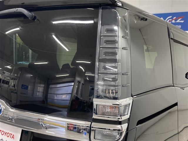 ヴォクシー ハイブリッドＺＳ　煌ＩＩＩ　衝突被害軽減システム　ＥＴＣ　ドラレコ　両側電動スライド　ＬＥＤヘッドランプ　乗車定員７人　３列シート（7枚目）