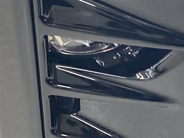 ヴォクシー ハイブリッドＺＳ　煌ＩＩＩ　衝突被害軽減システム　ＥＴＣ　ドラレコ　両側電動スライド　ＬＥＤヘッドランプ　乗車定員７人　３列シート（15枚目）