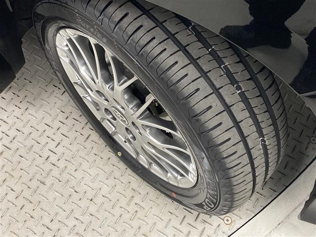 ヴォクシー ハイブリッドＺＳ　煌ＩＩＩ　衝突被害軽減システム　ＥＴＣ　ドラレコ　両側電動スライド　ＬＥＤヘッドランプ　乗車定員７人　３列シート（17枚目）