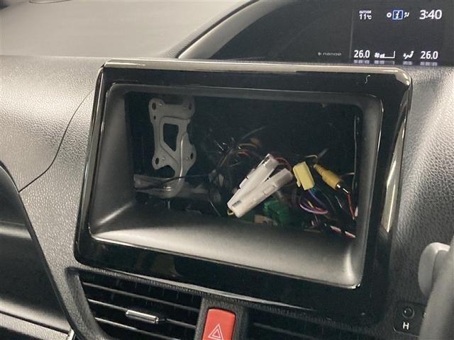 ヴォクシー ハイブリッドＺＳ　煌ＩＩＩ　衝突被害軽減システム　ＥＴＣ　ドラレコ　両側電動スライド　ＬＥＤヘッドランプ　乗車定員７人　３列シート（22枚目）