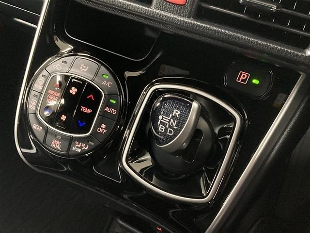 ヴォクシー ハイブリッドＺＳ　煌ＩＩＩ　衝突被害軽減システム　ＥＴＣ　ドラレコ　両側電動スライド　ＬＥＤヘッドランプ　乗車定員７人　３列シート（26枚目）