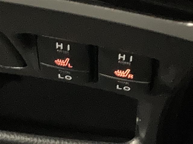 ヴォクシー ハイブリッドＺＳ　煌ＩＩＩ　衝突被害軽減システム　ＥＴＣ　ドラレコ　両側電動スライド　ＬＥＤヘッドランプ　乗車定員７人　３列シート（27枚目）