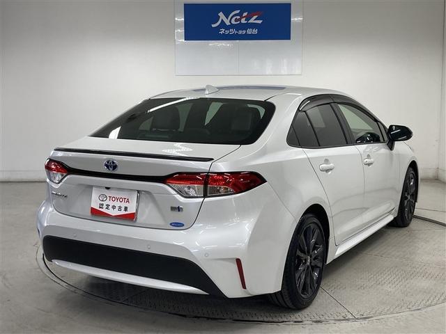 カローラ ハイブリッド　ダブルバイビー　フルセグ　メモリーナビ　ミュージックプレイヤー接続可　バックカメラ　衝突被害軽減システム　ＥＴＣ　ドラレコ　ＬＥＤヘッドランプ　ワンオーナー（8枚目）