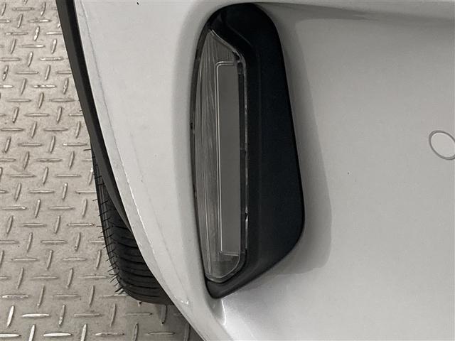 ヤリスクロス ハイブリッドＺ　４ＷＤ　ミュージックプレイヤー接続可　バックカメラ　衝突被害軽減システム　ＥＴＣ　ドラレコ　ＬＥＤヘッドランプ　ワンオーナー　記録簿（39枚目）