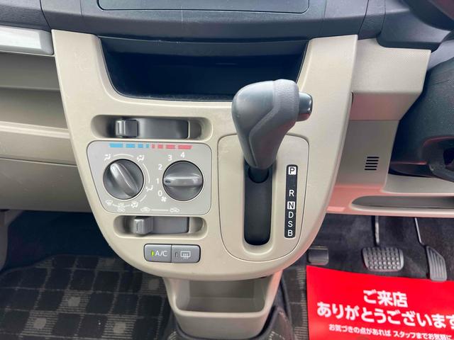 ステラ Ｌ　４ＷＤ　衝突被害軽減システム　キーレスエントリー　アイドリングストップ　電動格納ミラー　ベンチシート　ＣＶＴ　盗難防止システム　ＡＢＳ　ＥＳＣ　ＣＤ　ミュージックプレイヤー接続可　衝突安全ボディ（5枚目）