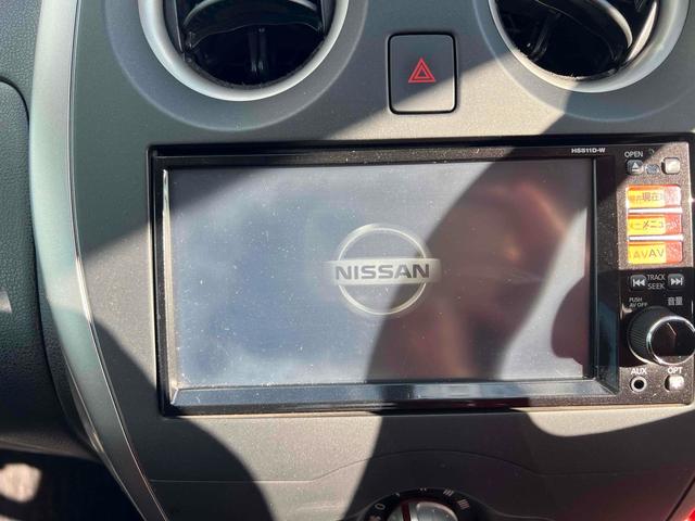 ノート Ｘ　ワンオーナー　ナビ　ＴＶ　スマートキー　アイドリングストップ　　ＣＶＴ　盗難防止システム　衝突安全ボディ　ＡＢＳ　ＣＤ　ＤＶＤ再生　ＵＳＢ　ミュージックプレイヤー接続可　Ｂｌｕｅｔｏｏｔｈ　エアコン（6枚目）
