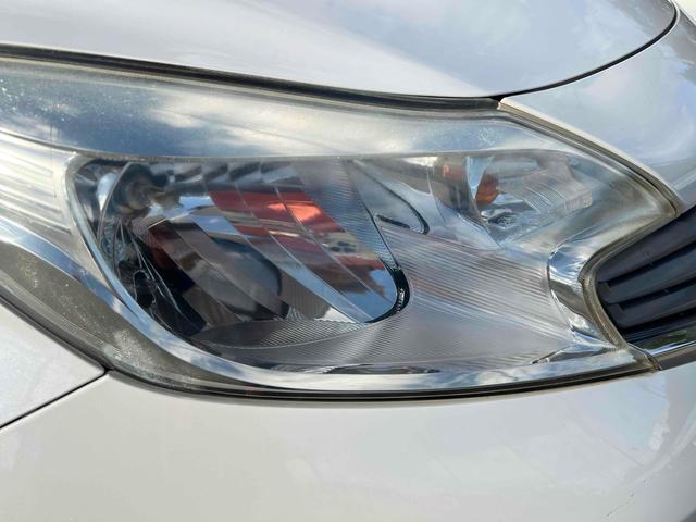 ノート Ｘ　ワンオーナー　ナビ　ＴＶ　スマートキー　アイドリングストップ　　ＣＶＴ　盗難防止システム　衝突安全ボディ　ＡＢＳ　ＣＤ　ＤＶＤ再生　ＵＳＢ　ミュージックプレイヤー接続可　Ｂｌｕｅｔｏｏｔｈ　エアコン（18枚目）