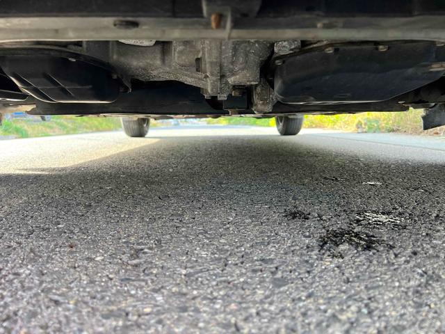 ノート Ｘ　ワンオーナー　ナビ　ＴＶ　スマートキー　アイドリングストップ　　ＣＶＴ　盗難防止システム　衝突安全ボディ　ＡＢＳ　ＣＤ　ＤＶＤ再生　ＵＳＢ　ミュージックプレイヤー接続可　Ｂｌｕｅｔｏｏｔｈ　エアコン（21枚目）