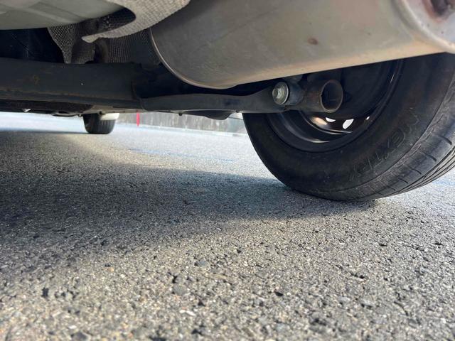 ノート Ｘ　ワンオーナー　ナビ　ＴＶ　スマートキー　アイドリングストップ　　ＣＶＴ　盗難防止システム　衝突安全ボディ　ＡＢＳ　ＣＤ　ＤＶＤ再生　ＵＳＢ　ミュージックプレイヤー接続可　Ｂｌｕｅｔｏｏｔｈ　エアコン（25枚目）