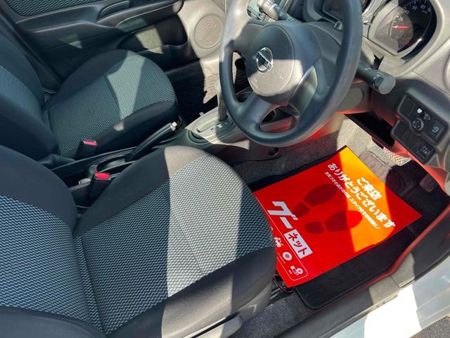 ノート Ｘ　ワンオーナー　ナビ　ＴＶ　スマートキー　アイドリングストップ　　ＣＶＴ　盗難防止システム　衝突安全ボディ　ＡＢＳ　ＣＤ　ＤＶＤ再生　ＵＳＢ　ミュージックプレイヤー接続可　Ｂｌｕｅｔｏｏｔｈ　エアコン（27枚目）