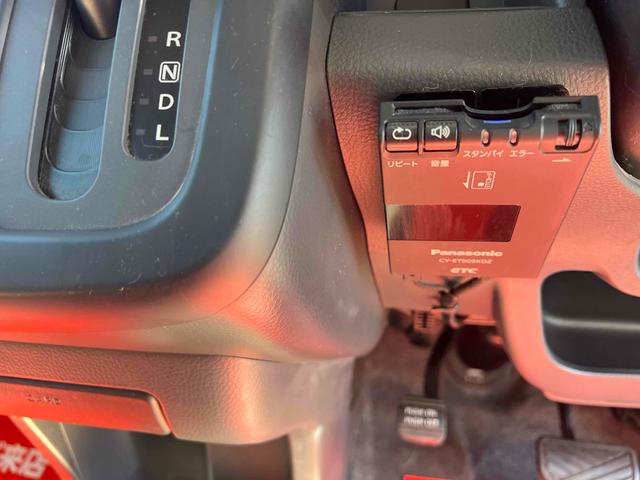 モコ Ｘ　関東仕入れ　ナビ　ＴＶ　スマートキー　電動格納ミラー　ベンチシート　ＣＶＴ　盗難防止システム　ＡＢＳ　Ｂｌｕｅｔｏｏｔｈ　アルミホイール　衝突安全ボディ　エアコン　パワーステアリング　パワーウィンドウ（28枚目）