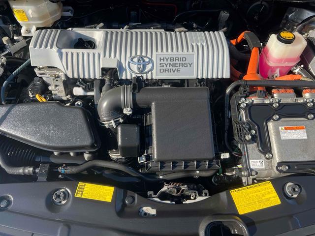 プリウス Ｌ　ドライブレコーダー　ＥＴＣ　バックカメラ　ナビ　ＴＶ　アルミホイール　ＣＶＴ　スマートキー　アイドリングストップ　電動格納ミラー　盗難防止システム　ＣＤ　Ｂｌｕｅｔｏｏｔｈ　衝突安全ボディ　ＡＢＳ（19枚目）