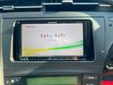 プリウス Ｌ　ドライブレコーダー　ＥＴＣ　バックカメラ　ナビ　ＴＶ　アルミホイール　ＣＶＴ　スマートキー　アイドリングストップ　電動格納ミラー　盗難防止システム　ＣＤ　Ｂｌｕｅｔｏｏｔｈ　衝突安全ボディ　ＡＢＳ（8枚目）