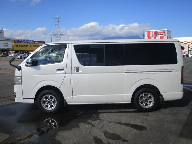 ハイエースバン ロングスーパーGL 関東仕入れ・関東使用車 オートエアコン・リアクーラー/ヒーターLEDライト/テール(3枚目)
