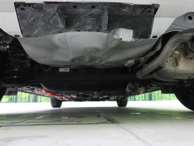 S 純正SDナビ 衝突被害軽減装置 車線逸脱警報 オートハイビーム スマートキー プッシュスタート バックカメラ 横滑り防止装置 ステリモ オートエアコン ヘッドライトレベライザー ETC シートリフター(15枚目)