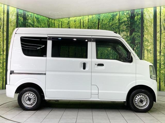 PC 4WD 5速マニュアル 禁煙車 オートエアコン プライバシーガラス 盗難防止装置 キーレス 両側スライドドア パワーステアリング パワーウィンドウ(24枚目)