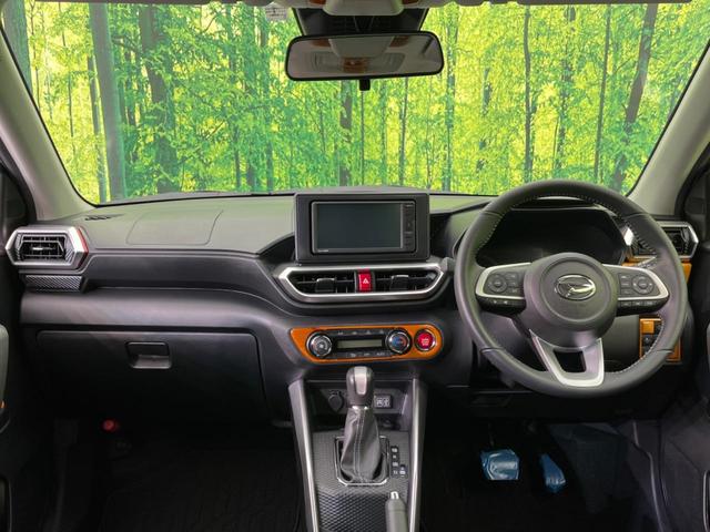 G 純正ディスプレイオーディオ 禁煙車 衝突被害軽減装置 CD/DVD機能 Bluetooth機能 バックカメラ 前席シートヒーター LEDヘッドライト オートマチックハイビーム クリアランスソナー(2枚目)