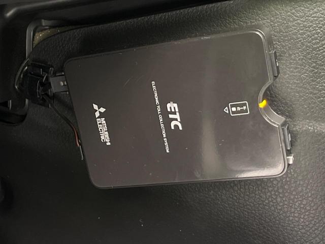 VX SDナビ Bluetooth機能 バックカメラ キーレスエントリー ETC 電動格納ミラー マニュアルエアコン ヘッドライトレベライザー 純正ホイール スペアタイヤ(6枚目)