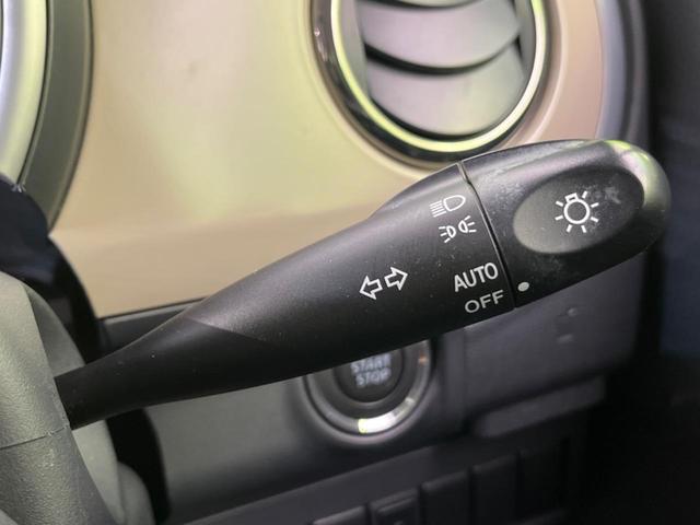 10thアニバーサリーリミテッド 特別使用車 禁煙車 CDデッキ HIDヘッドライト シートヒーター スマートキー オートエアコン オートライト 電動格納ミラー AUX USB 14インチAW(7枚目)