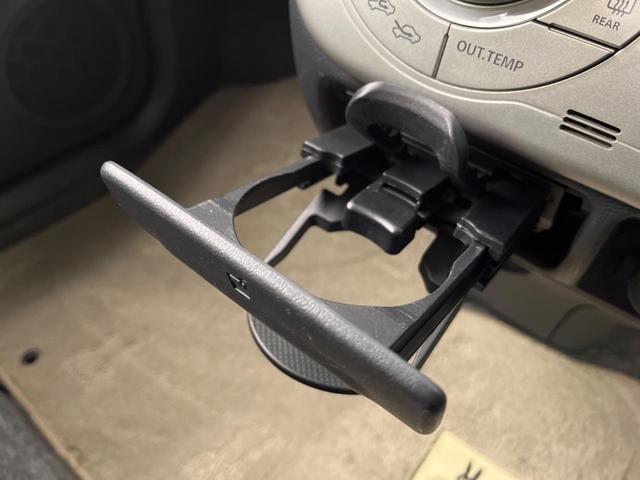 10thアニバーサリーリミテッド 特別使用車 禁煙車 CDデッキ HIDヘッドライト シートヒーター スマートキー オートエアコン オートライト 電動格納ミラー AUX USB 14インチAW(30枚目)