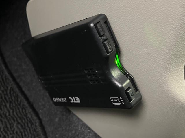 X Lパッケージ SAIII レンタアップ 4WD 寒冷地仕様 スマートアシスト SDナビ コーナーセンサー ETC バックカメラ Bluetooth オートハイビーム オートエアコン シートヒーター シートリフター(8枚目)