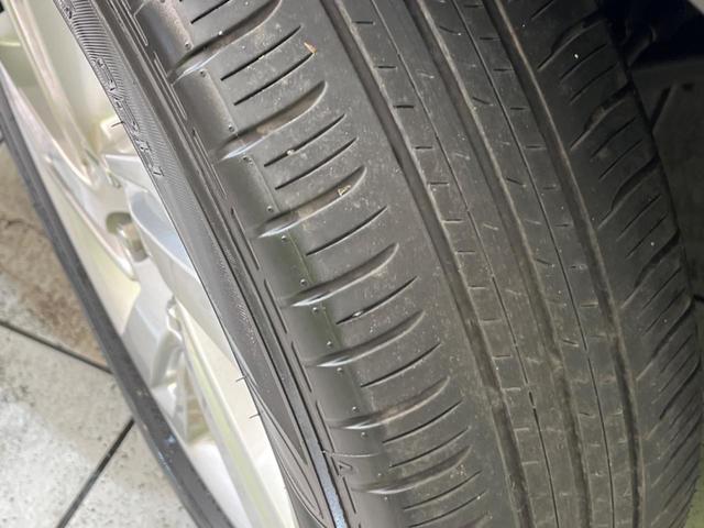 G 禁煙車 トヨタセーフティーセンス 純正ナビ バックカメラ クリアランスソナー ペダル踏み間違い装置 車線逸脱機能 フルセグTV Bluetooth再生 DVD再生 LEDヘッド アイドリングストップ(29枚目)