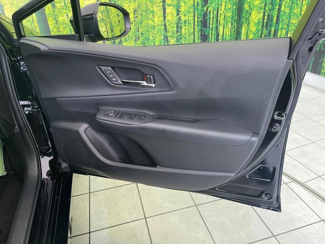 プリウス Ｚ　１２．３型ディスプレイオーディオ　全周囲カメラ　ＡＣ１００Ｖ電源　衝突軽減装置　レーダークルーズ　禁煙車　パワーバックドア　合皮シート　シートベンチレーション　デジタルインナーミラー　ＥＴＣ（42枚目）