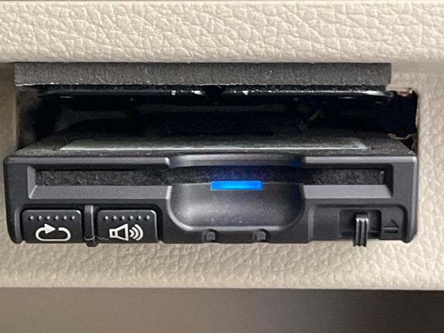 アルトラパン Ｓ　４ＷＤ　純正ナビ　全周囲カメラ　衝突軽減装置　シートヒーター　スマートキー　ＨＩＤヘッド　ＥＴＣ　オートライト　１４インチＡＷ　Ｂｌｕｅｔｏｏｔｈ再生　ＣＤ再生　フルセグ　革巻きステアリング（39枚目）