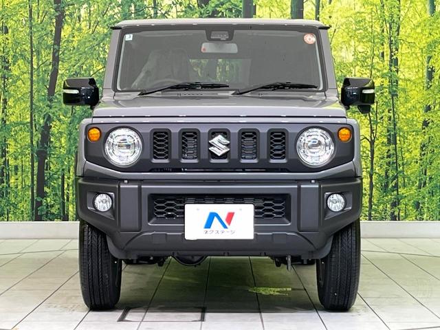 ジムニー ＸＣ　届出済未使用車　衝突軽減装置　シートヒーター　コーナーセンサー　スマートキー　ＬＥＤヘッド　クルコン　オートハイビーム　車線逸脱警報　オートエアコン　純正１６インチＡＷ　革巻きハンドル　フォグライト（14枚目）