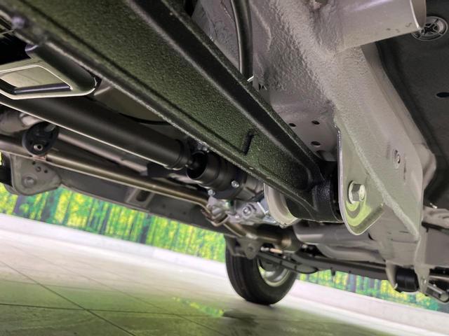 ジムニー ＸＣ　届出済未使用車　衝突軽減装置　シートヒーター　コーナーセンサー　スマートキー　ＬＥＤヘッド　クルコン　オートハイビーム　車線逸脱警報　オートエアコン　純正１６インチＡＷ　革巻きハンドル　フォグライト（22枚目）