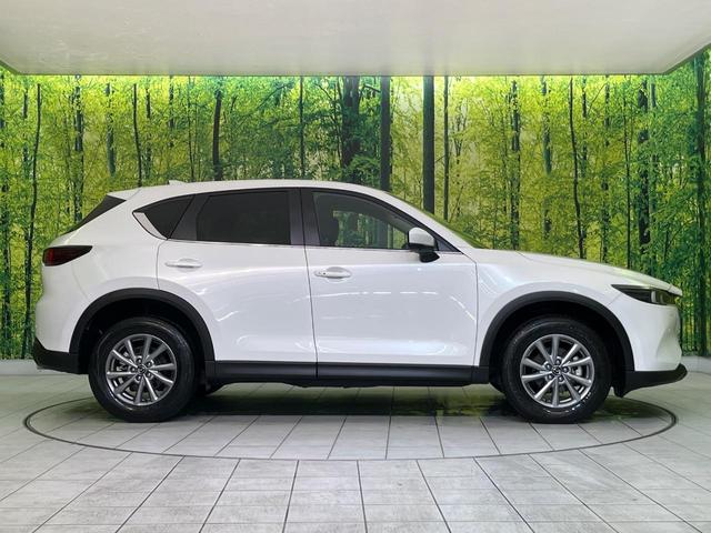 ＣＸ－５ ＸＤ　スマートエディション　４ＷＤ　純正８型ナビ　全周囲カメラ　衝突軽減装置　レーダークルーズ　禁煙車　コーナーセンサー　スマートキー　ＬＥＤヘッド　ＥＴＣ　オートハイビーム　ブラインドスポットモニター　車線逸脱警報　フルセグ（24枚目）