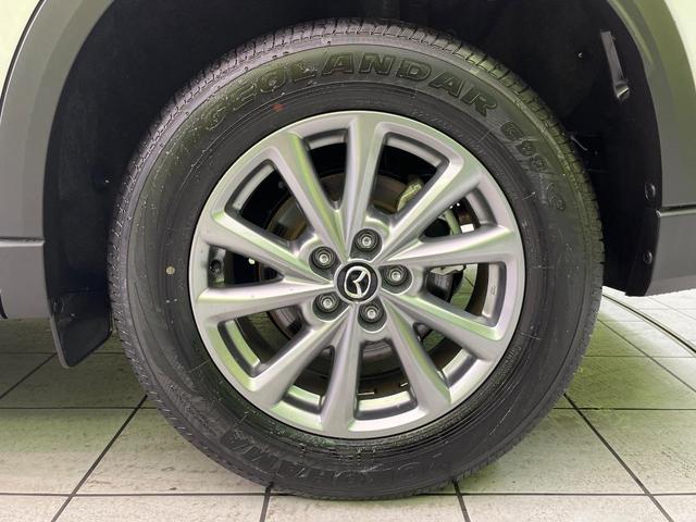 ＣＸ－５ ＸＤ　スマートエディション　４ＷＤ　純正８型ナビ　全周囲カメラ　衝突軽減装置　レーダークルーズ　禁煙車　コーナーセンサー　スマートキー　ＬＥＤヘッド　ＥＴＣ　オートハイビーム　ブラインドスポットモニター　車線逸脱警報　フルセグ（27枚目）