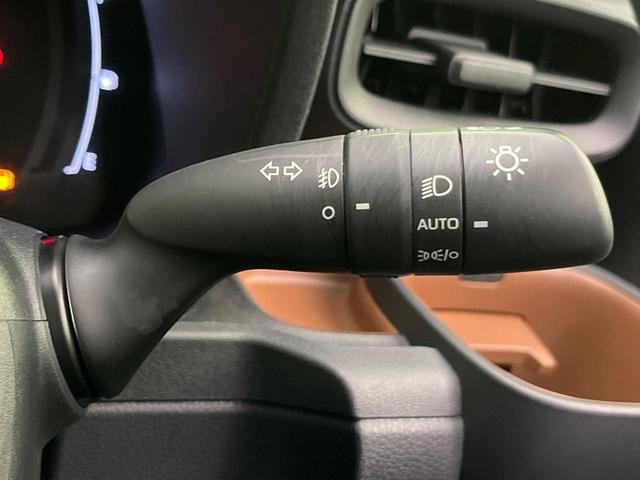 シエンタ ハイブリッドＺ　純正８型ディスプレイオーディオ　全周囲カメラ　両側電動ドア　衝突軽減　レーダークルーズ　コーナーセンサー　１００Ｖ電源　スマートキー　ＬＥＤヘッド　ＥＴＣ　オートハイビーム　車線逸脱警報　オートライト（50枚目）