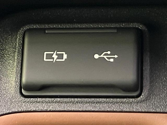 シエンタ ハイブリッドＺ　純正８型ディスプレイオーディオ　全周囲カメラ　両側電動ドア　衝突軽減　レーダークルーズ　コーナーセンサー　１００Ｖ電源　スマートキー　ＬＥＤヘッド　ＥＴＣ　オートハイビーム　車線逸脱警報　オートライト（58枚目）