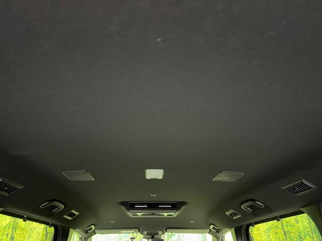 ノア ハイブリッドＳ－Ｚ　純正１０．５型ナビ　後席モニター　バックカメラ　寒冷地仕様　衝突軽減装置　レーダークルーズ　デジタルインナーミラー　コーナーセンサー　スマートキー　ＬＥＤヘッド　ＥＴＣ　ヘッドアップディスプレイ（29枚目）