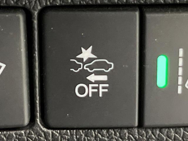 フリード Ｇ・ホンダセンシング　両側電動ドア　純正ナビ　バックカメラ　衝突軽減　レーダークルーズ　シートヒーター　コーナーセンサー　スマートキー　ＬＥＤヘッド　ＥＴＣ　オートハイビーム　車線逸脱警報　誤発進抑制機能　横滑り防止装置（6枚目）