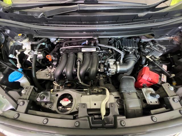フリード Ｇ・ホンダセンシング　両側電動ドア　純正ナビ　バックカメラ　衝突軽減　レーダークルーズ　シートヒーター　コーナーセンサー　スマートキー　ＬＥＤヘッド　ＥＴＣ　オートハイビーム　車線逸脱警報　誤発進抑制機能　横滑り防止装置（19枚目）