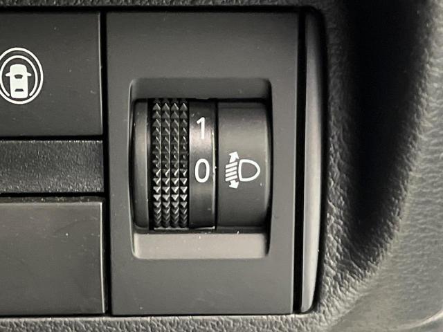 デイズ ハイウェイスター　Ｘ　純正９型ナビ　全周囲カメラ　衝突軽減装置　シートヒーター　コーナーセンサー　スマートキー　ＬＥＤヘッド　ＥＴＣ　車線逸脱警報　誤発進抑制機能　オートハイビーム　オートエアコン　純正１４インチＡＷ（34枚目）