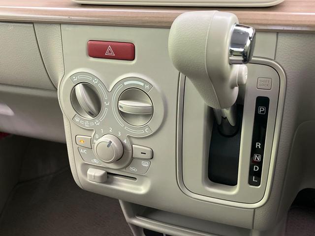 アルトラパン Ｓ　２トーンカラー　純正ナビ　衝突軽減　バックカメラ　シートヒーター　スマートキー　ＨＩＤヘッド　ＥＴＣ　オートライト　Ｂｌｕｅｔｏｏｔｈ　ＣＤ／ＤＶＤ再生　フルセグ　革巻きハンドル　横滑り防止装置（52枚目）