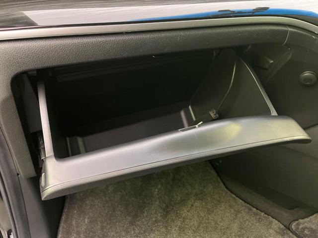 オデッセイ アブソルート・ＥＸ　後席モニター　全周囲カメラ　両側電動ドア　衝突軽減　レーダークルーズ　レザーシート　シートヒーター　ブラインドスポットモニター　パワーシート　コーナーセンサー　スマートキー　ＬＥＤヘッド　ＥＴＣ（46枚目）